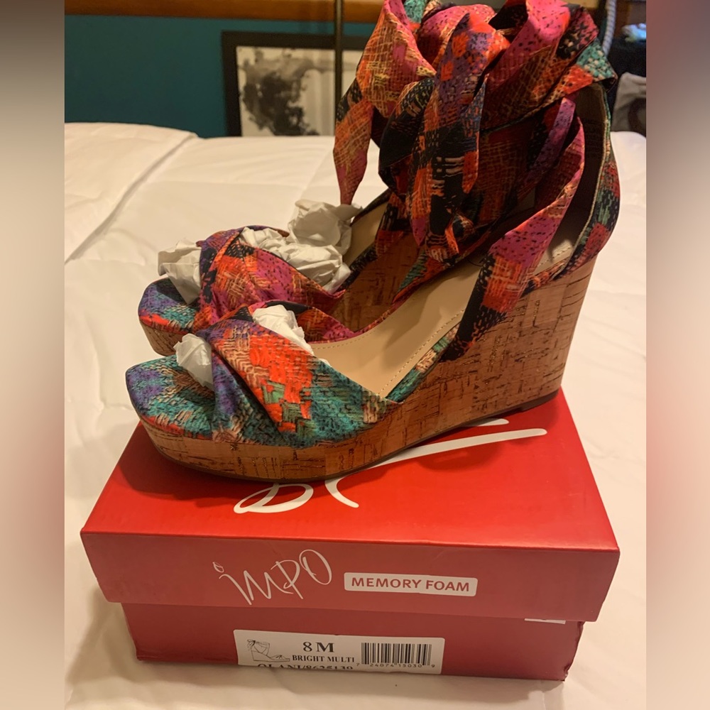 Brand New, Never Worn, Ankle Tie Espadrilles. Women’s Size 8. Super Stylish!